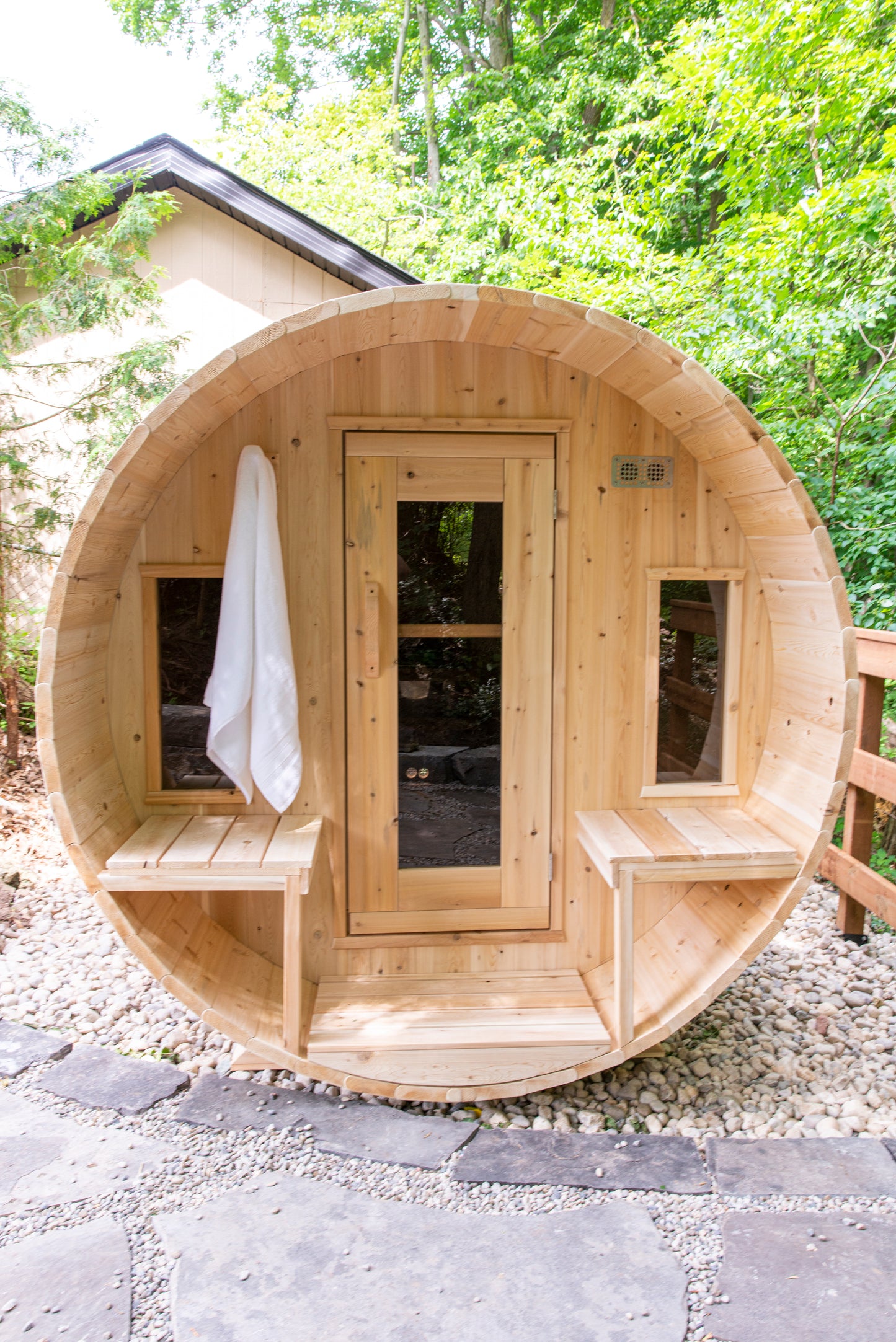 Dundalk Leisurecraft Canadian Timber Tranquility Barrel Electric Sauna | 4 Persons CTC2345E