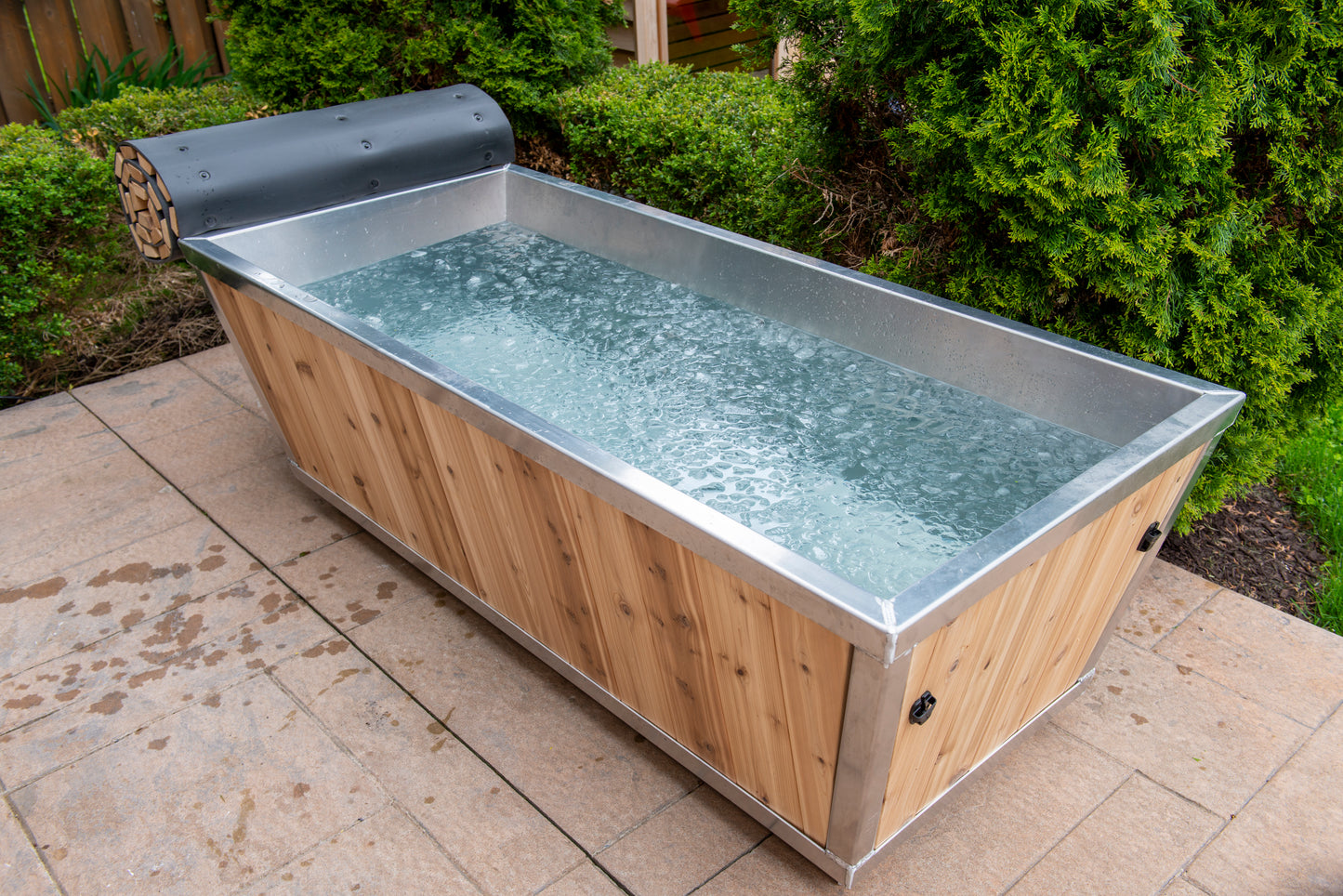 Dundalk Leisurecraft Canadian Timber The Polar Plunge Tub | CT362PP